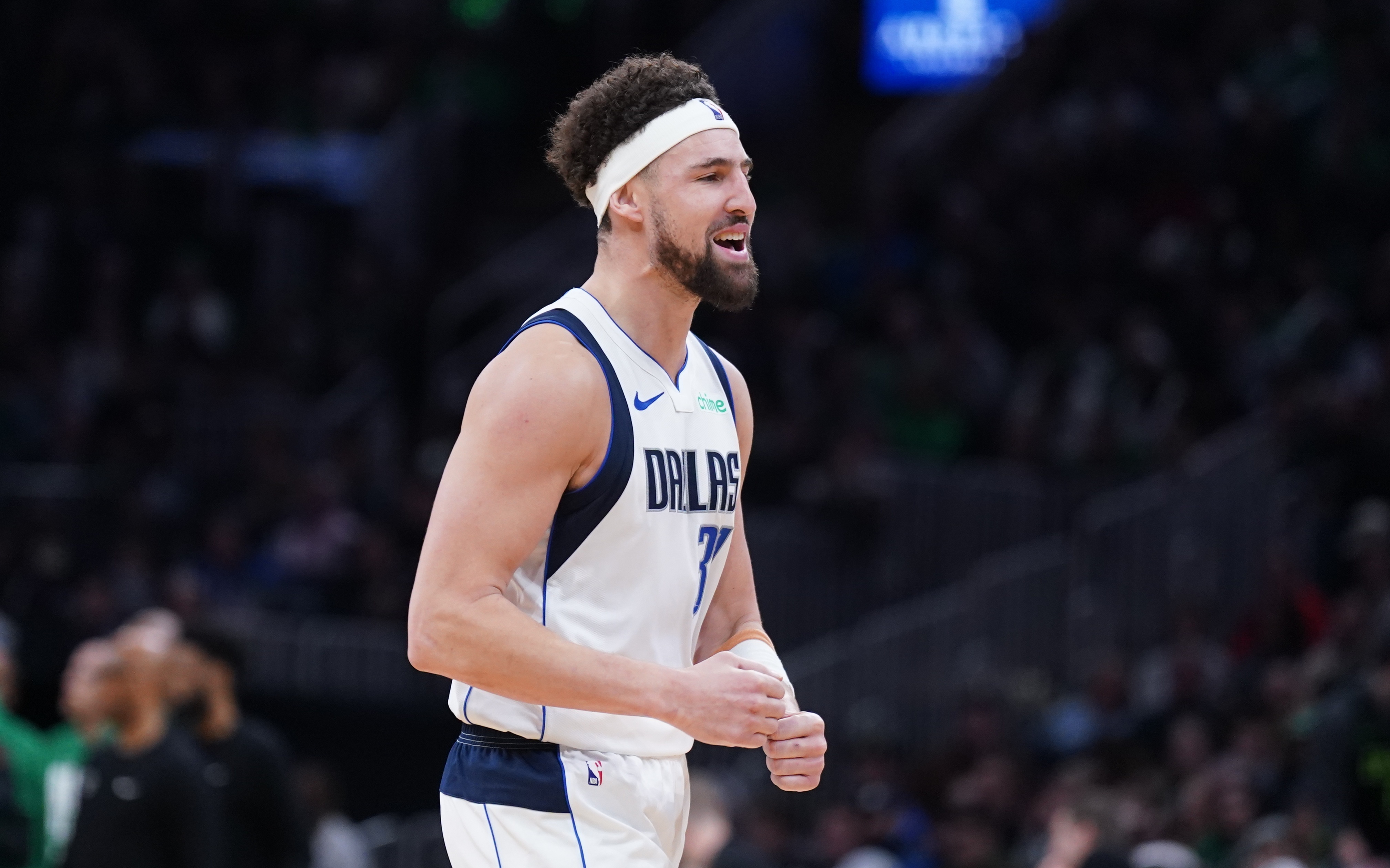 包含赛前NBA季后赛传出新动向，拉齐奥官宣签约，管理层表态：质疑声仍在，年轻球员得到机会的词条