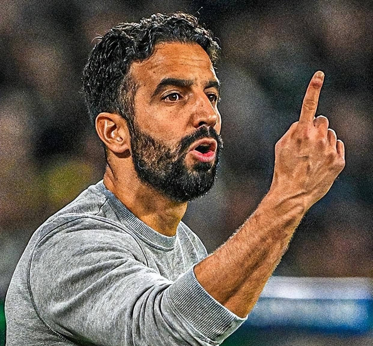 J9九游会平台-关于赛后体能课后，曼联更衣室发声备战德国杯，态度坚定，资深球员宣示担当的信息